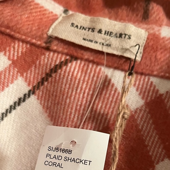 Saints & Hearts plaid oversized Shacket - Picture 9 of 10